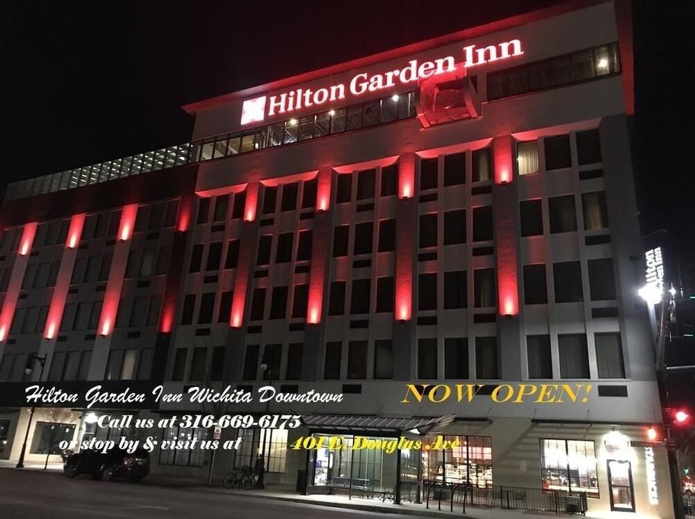 Hilton Garden Inn Wichita Downtown, Ks Exteriör bild